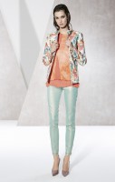 Chaqueta estamapado floral
